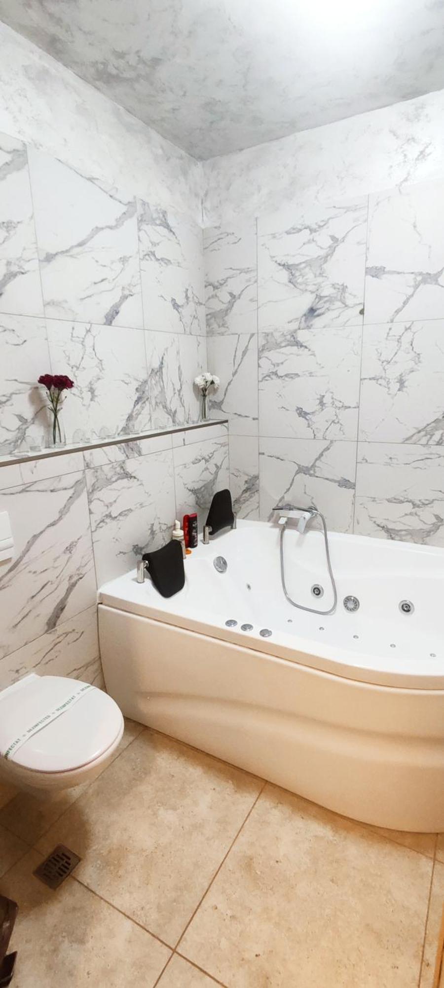 Jacuzzi Belle View Sinaia-Free Parking Apartment Bagian luar foto